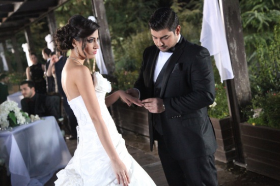 بالصور آدم ينتهي من تصوير فيديو كليب جديد بعنوان "صدقت"